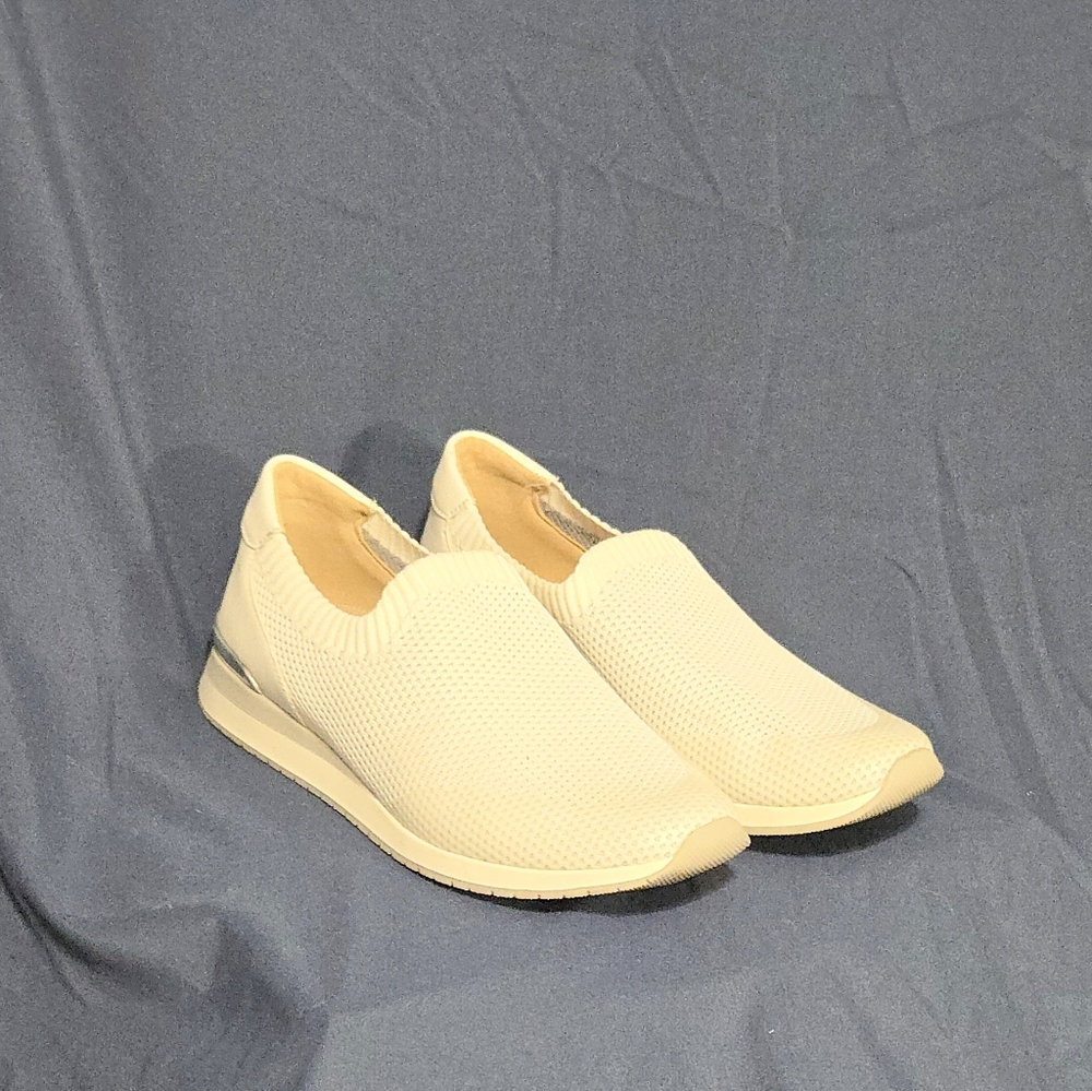 Naturalizer Lafayette Slip-on Sneakers White Fly Knit - Women's Size 8.5